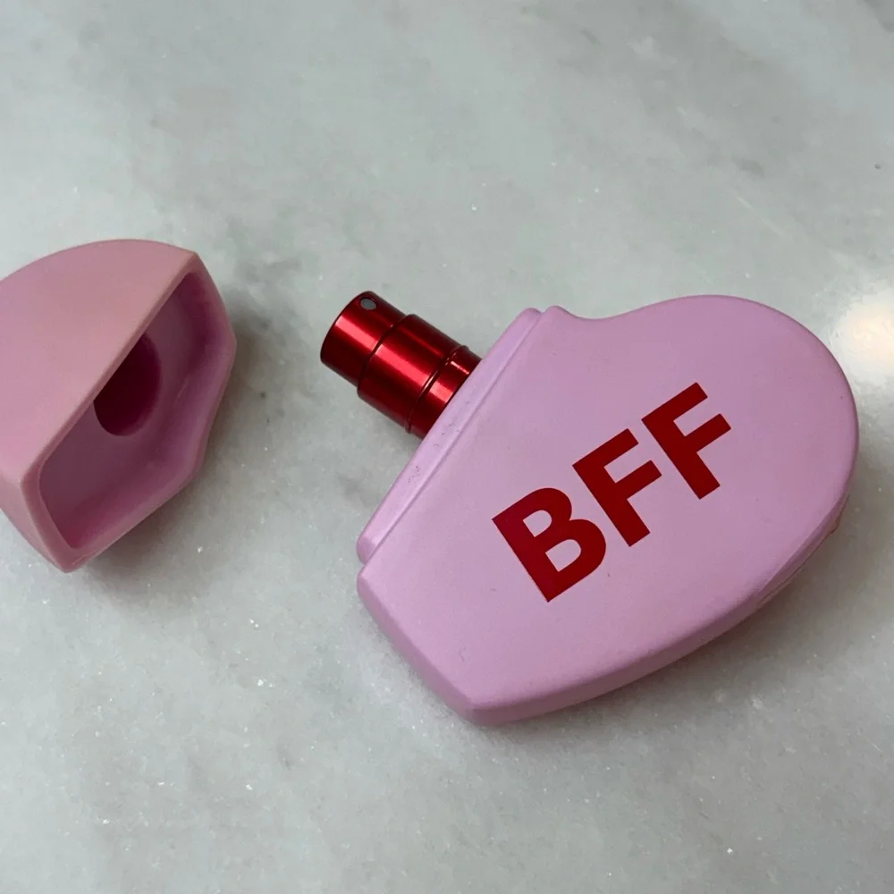 KKW kimoji heart BFF - Picture 2 of 4